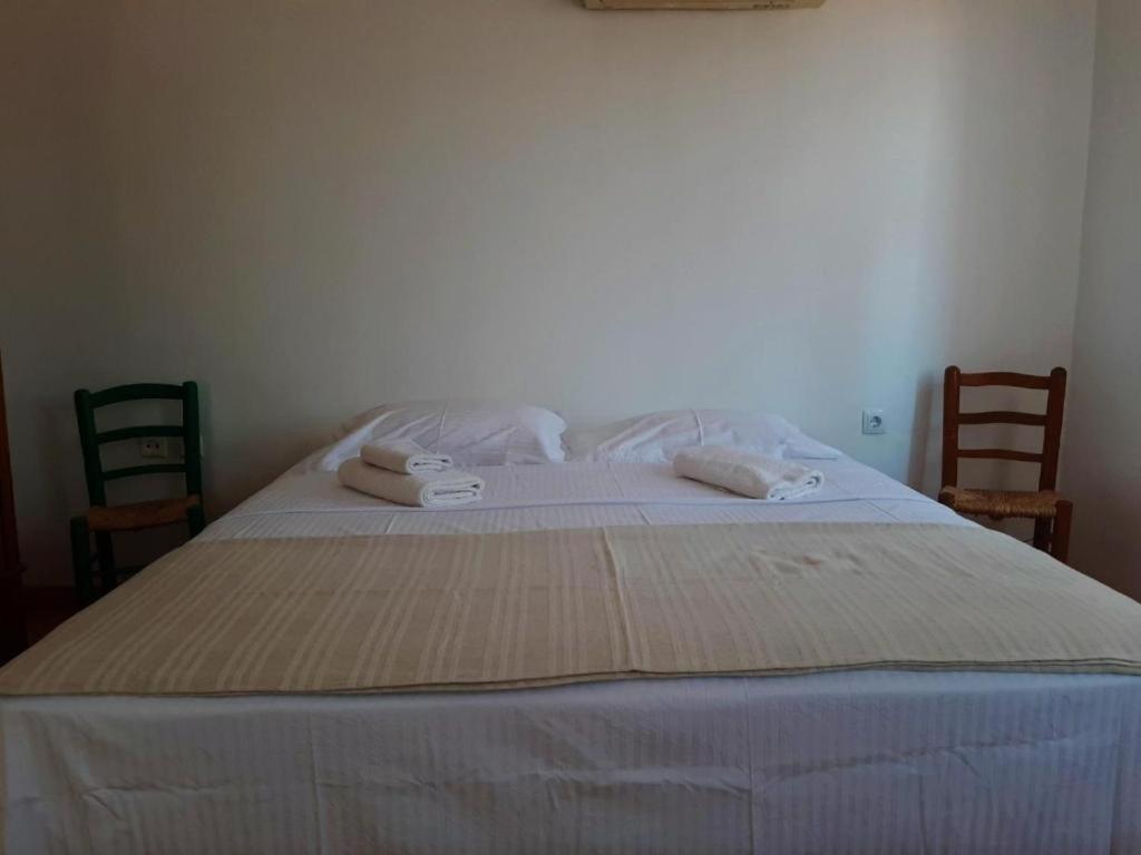 THE GARDEN OF CHIOS - 7