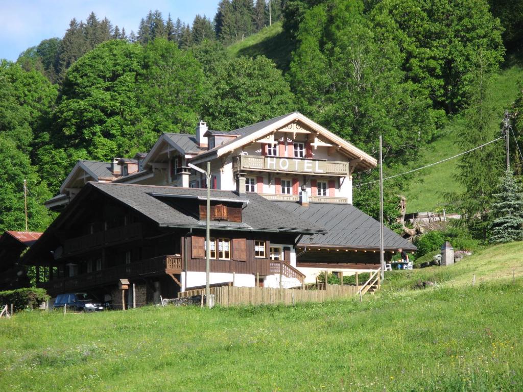 Příroda nedaleko hotelu