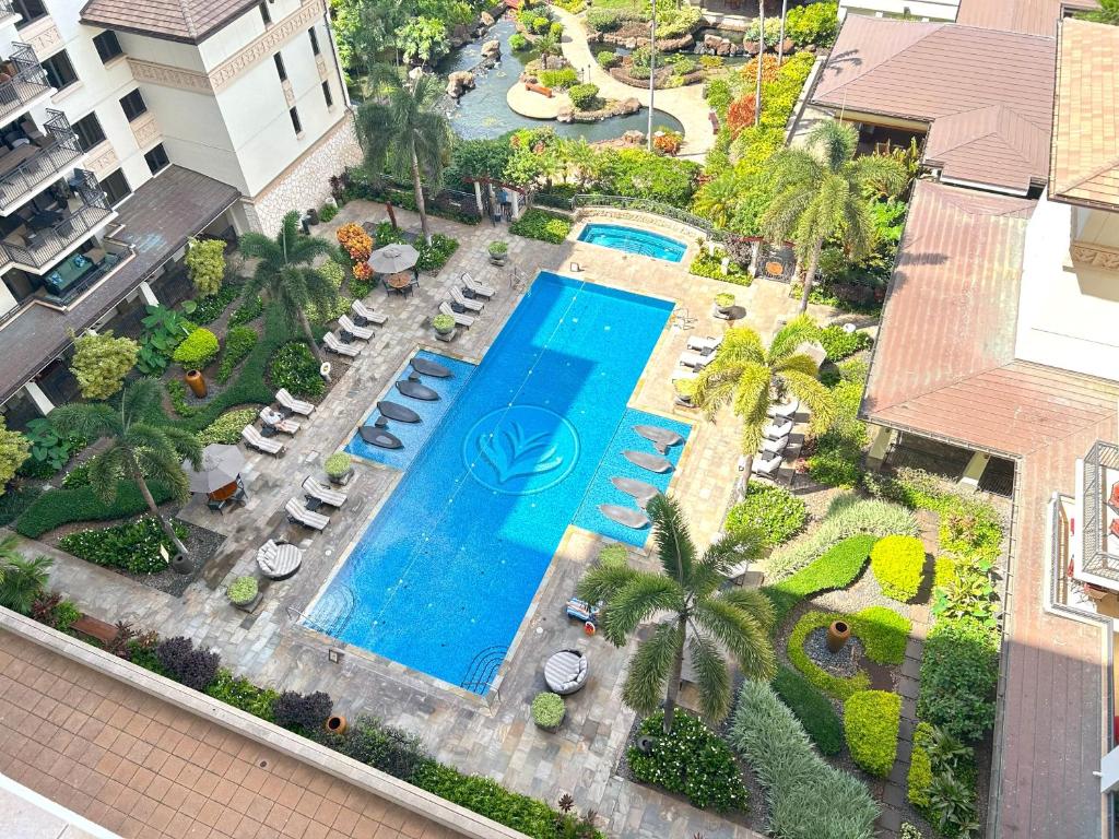 Bazén v ubytování Luxury Ko Olina O1002 Spacious 3BR Ocean and Mountain Views 2 free parking nebo v jeho okolí