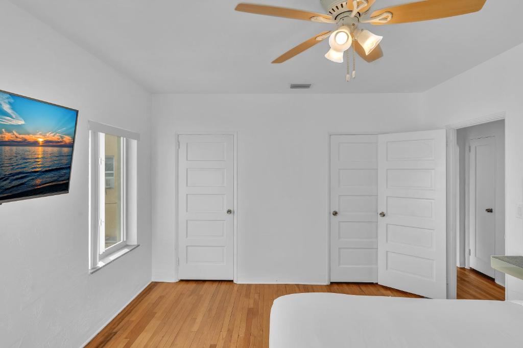 The Sunrise - Two-Bedroom Apartment