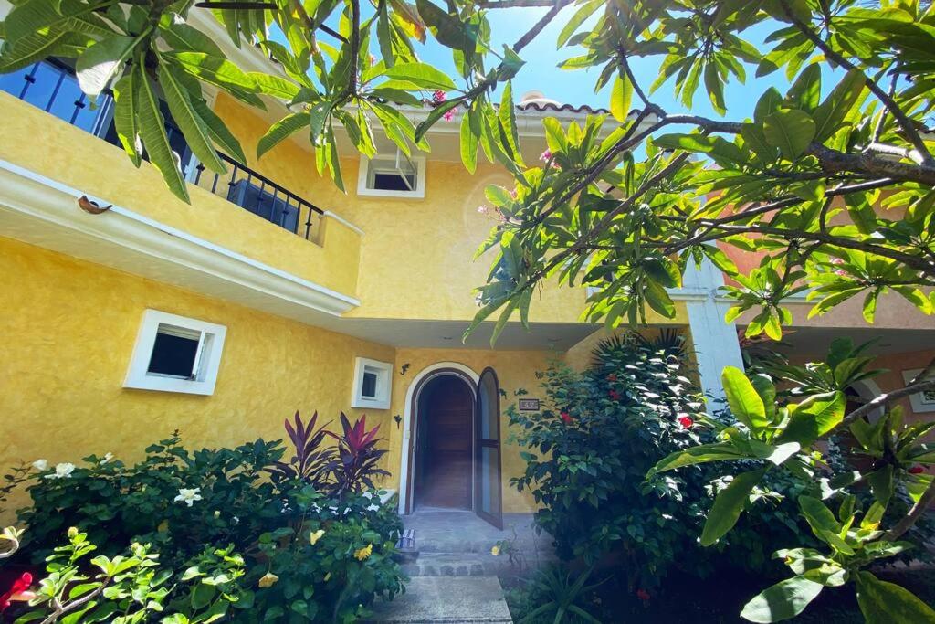 Zahrada ubytování Villa en Playa Iguana, Ixtapa