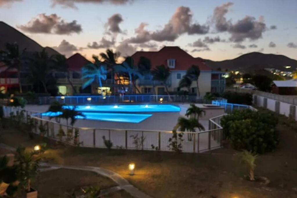 Apartment duplex on the Orient Bay beach The Vence 2 bedrooms and mezzanine, Orient Bay