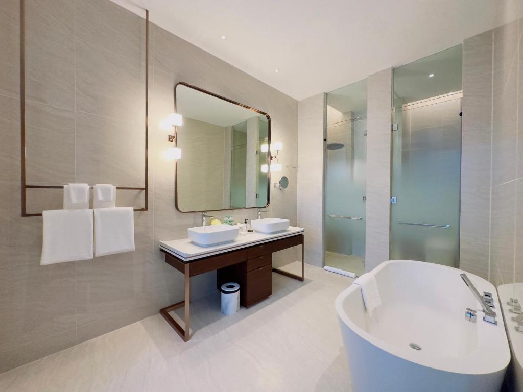 SILQ Hotel & Residence photo