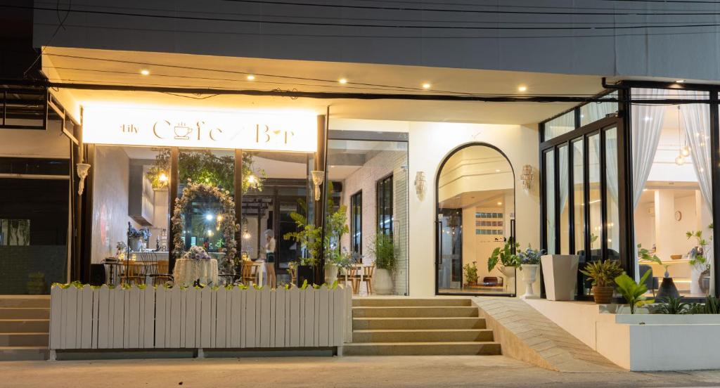 Blue Carina Hotel Phuket - Resim 38