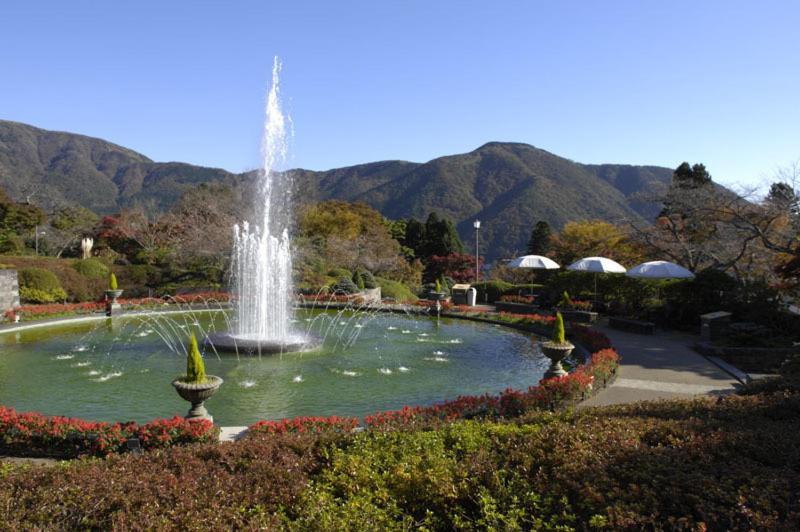 のホテルを予約する Hakone