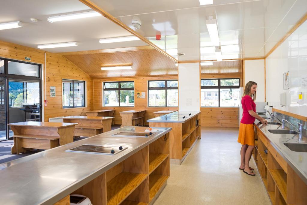 Fox Glacier TOP 10 Holiday Park & Motels photo