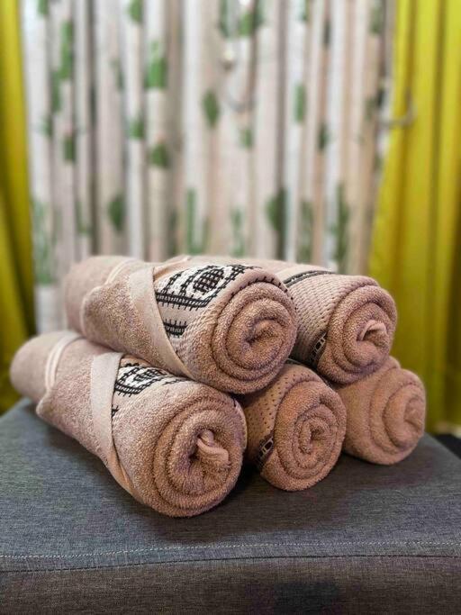 Fotografie z fotogalerie ubytování Tulip Hijau Homestay - Bukit Beruntung - 4Bedrooms v destinaci Rawang