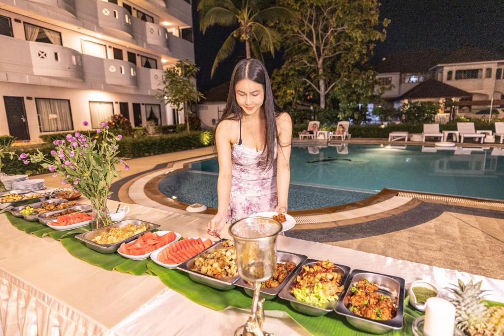 Blue Carina Hotel Phuket - Resim 14