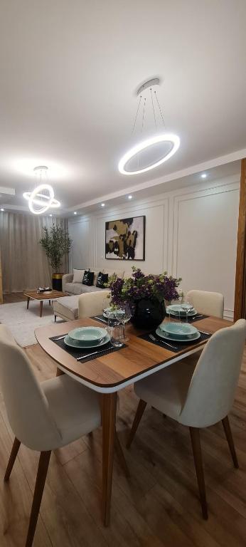 TAM Serviced Apartment Komuna e Parisit District - Imazhi 7