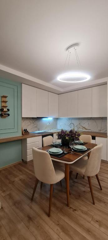 TAM Serviced Apartment Komuna e Parisit District - Imazhi 9