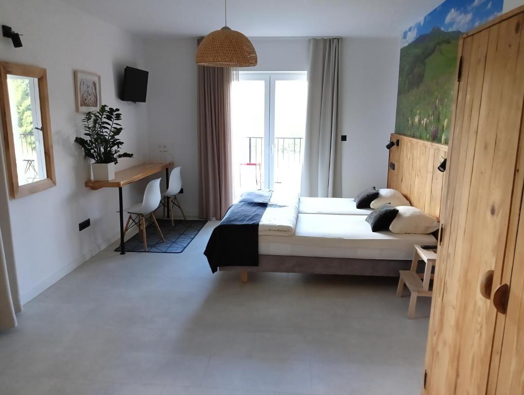 Pod Wielką Zalesioną Górą - Family Room