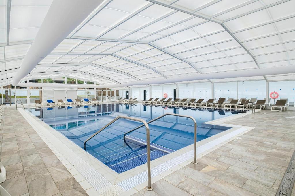 Piscina en o cerca de Hotel Best Costa Ballena