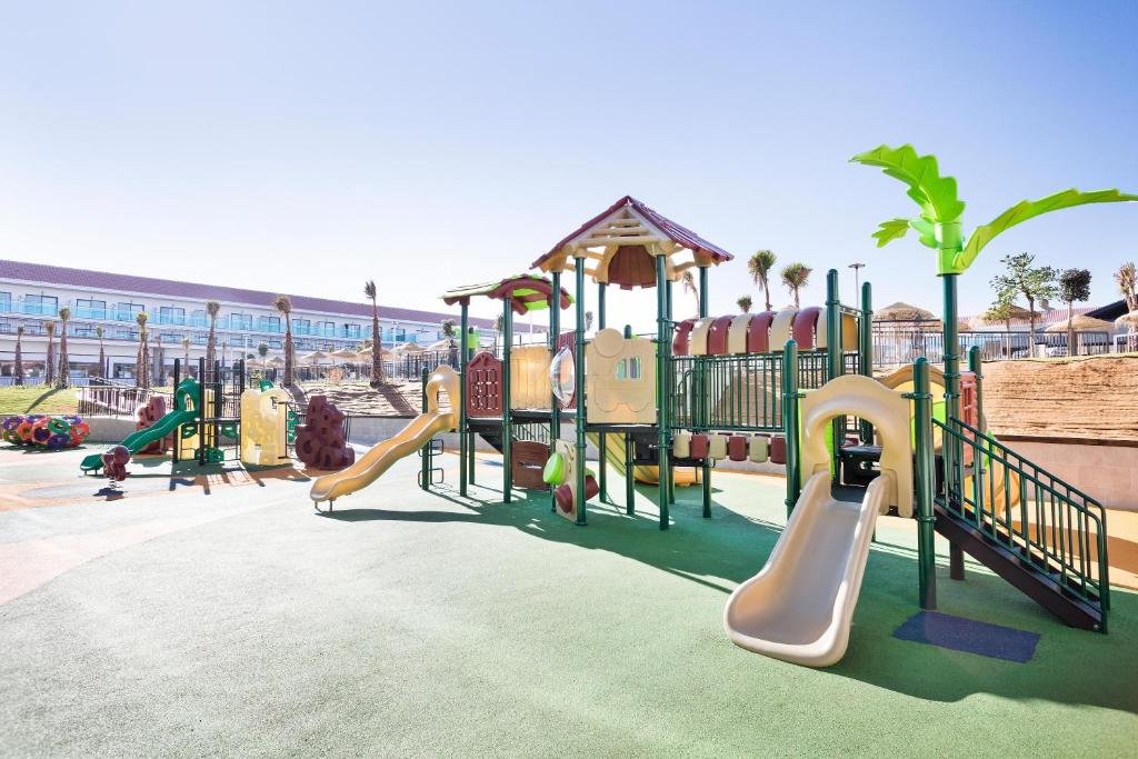 Zona de juegos infantil en Hotel Best Costa Ballena