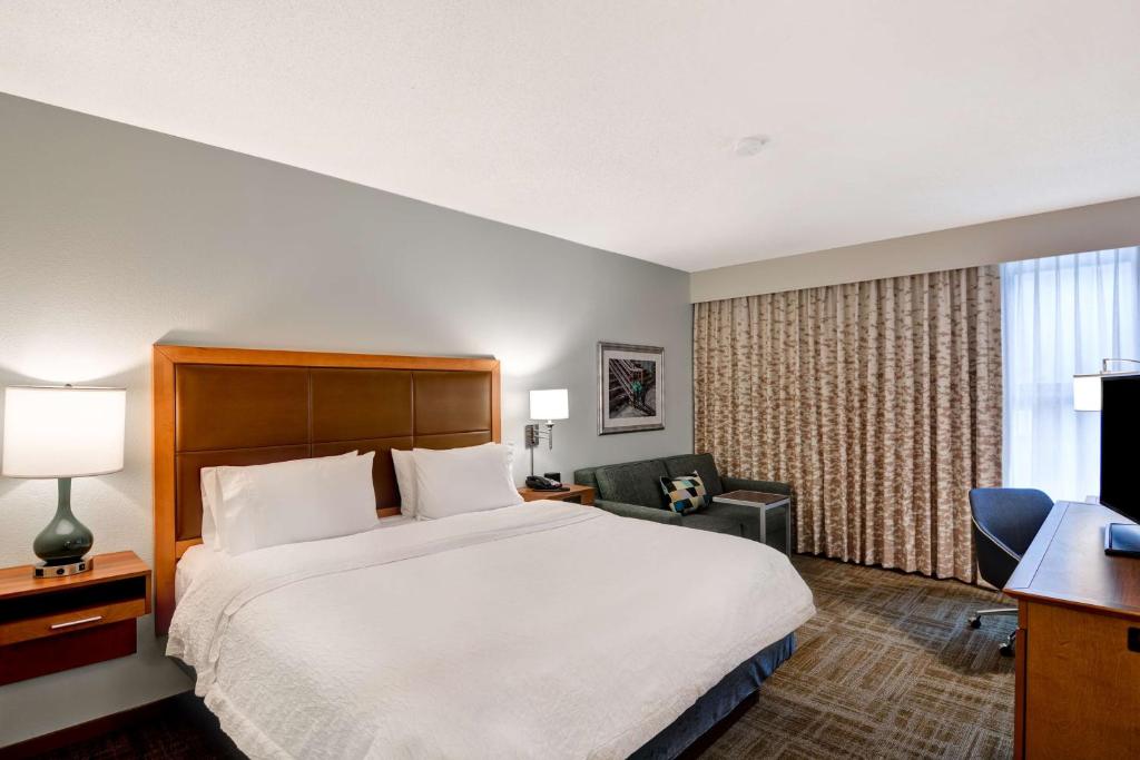 Hampton Inn State College photo
