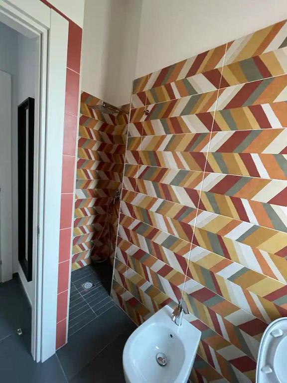 B&B Un Passo Dal Treno Piazza Vittorio Veneto 36-Salerno Station - 15