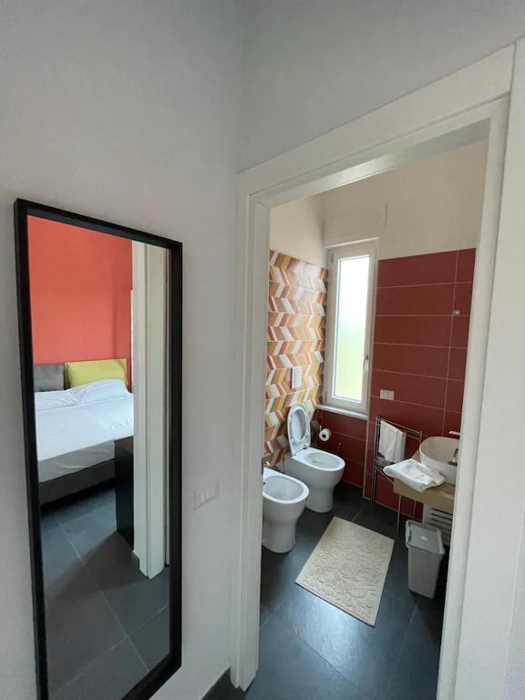 B&B Un Passo Dal Treno Piazza Vittorio Veneto 36-Salerno Station - 14