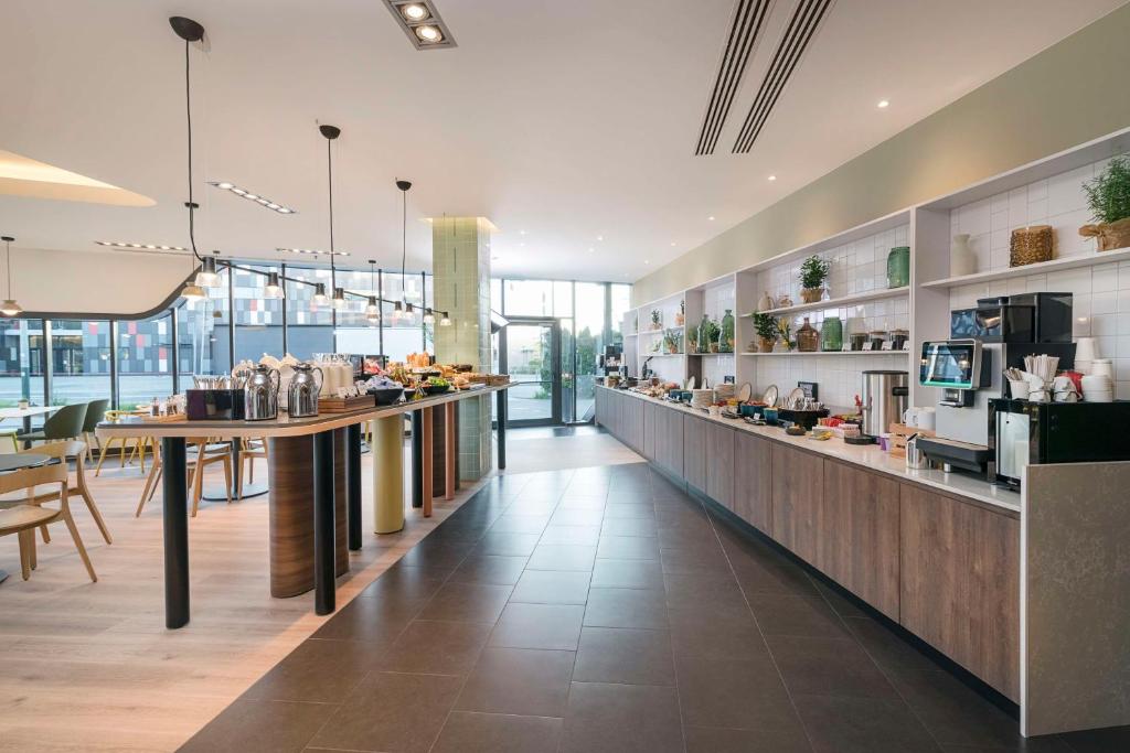 Príslušenstvo na prípravu kávy alebo čaju v ubytovaní Park Inn by Radisson Krakow