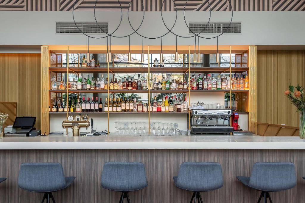 Lounge nebo bar v ubytování Radisson Hotel Kaunas