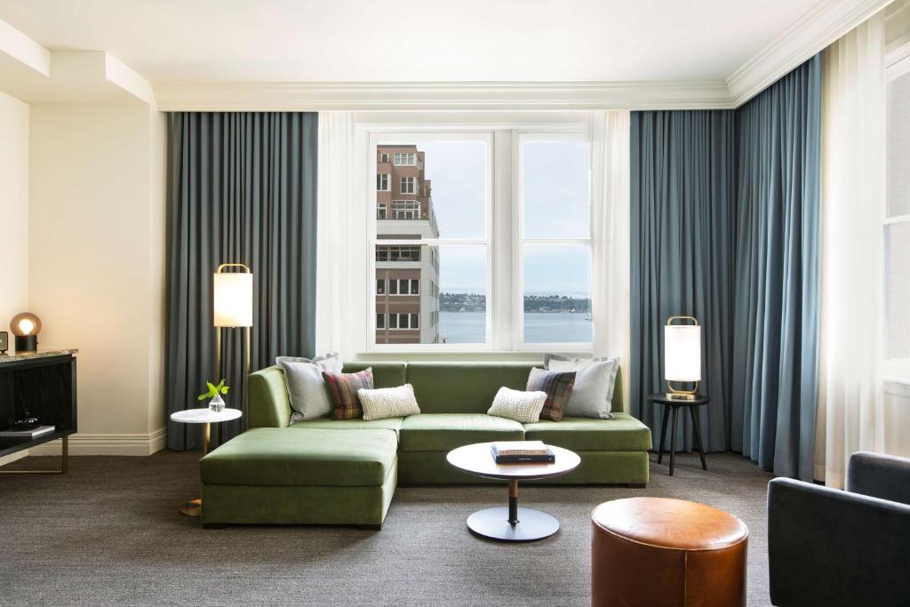 The Alexis Royal Sonesta Hotel Seattle photo