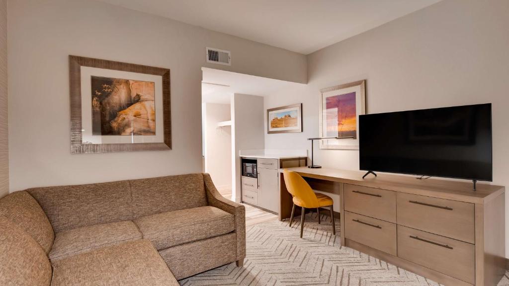 Aiden by Best Western Scottsdale North photo