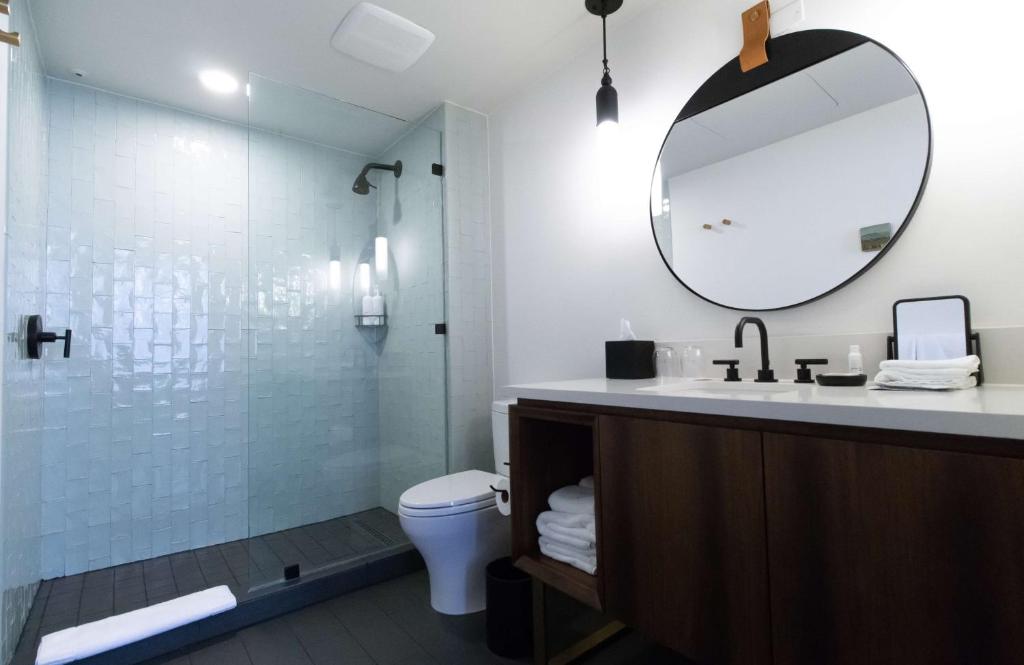 The Alexis Royal Sonesta Hotel Seattle - 