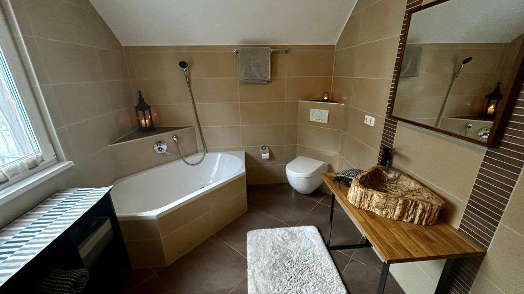 Koupelna v ubytování Residenz Bergjuwel
