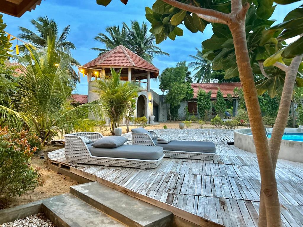 Bazén v ubytování Arasi Resort nebo v jeho okolí