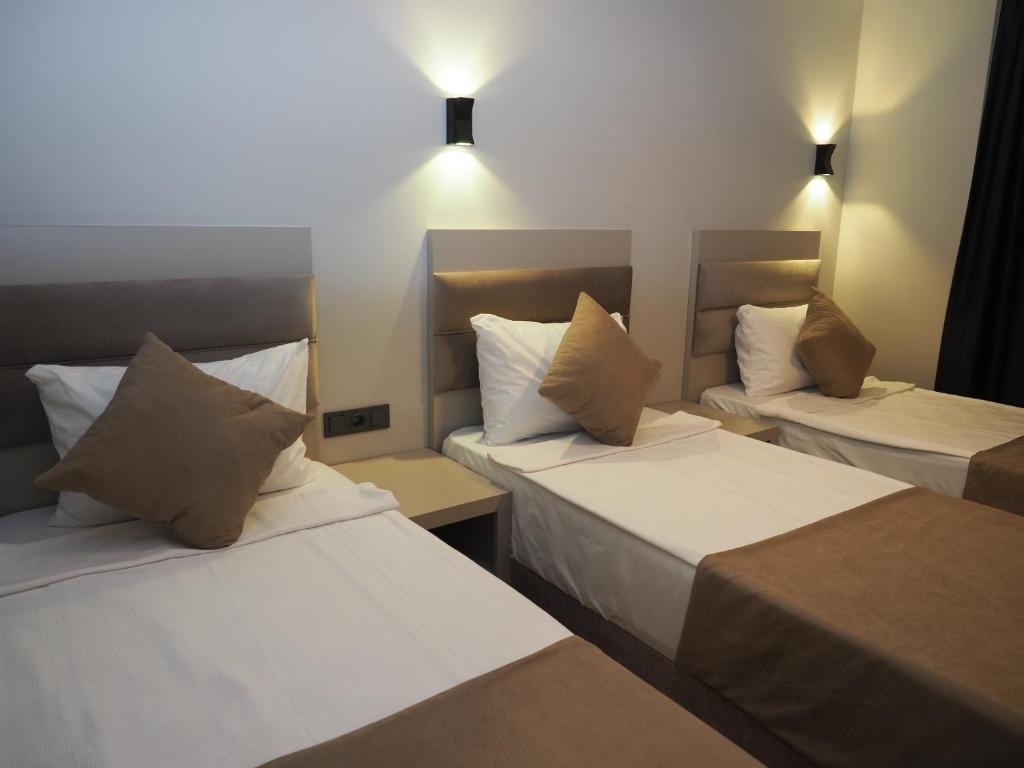 Zenia Hotel - Drievoudige Kamer