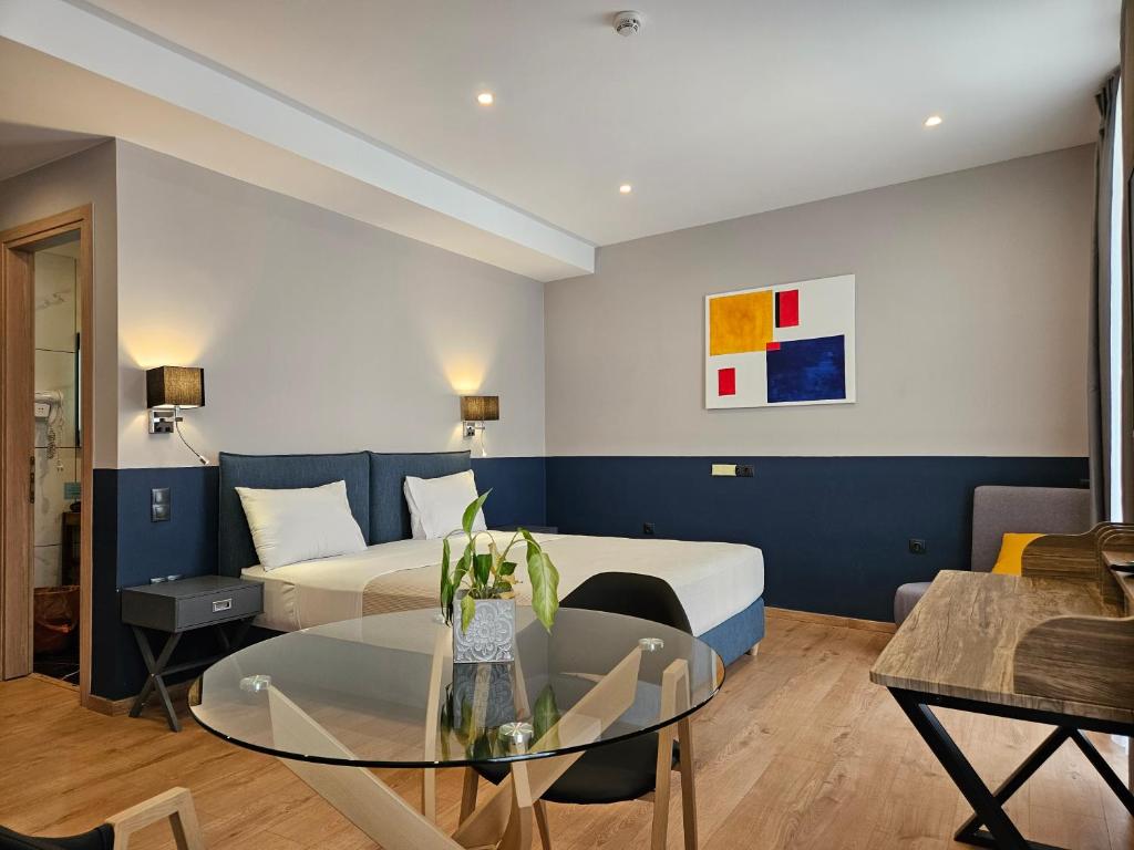 
Junior Suite with Terrace & City View | High Floor
