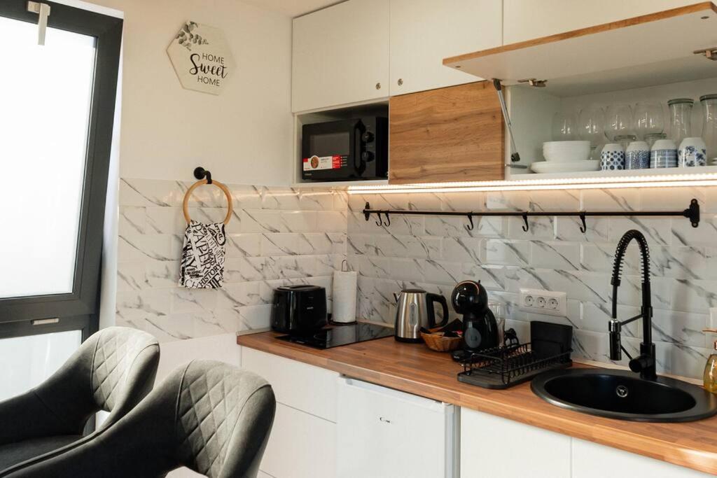 Köök või kööginurk majutusasutuses Cozy Cube - tiny house