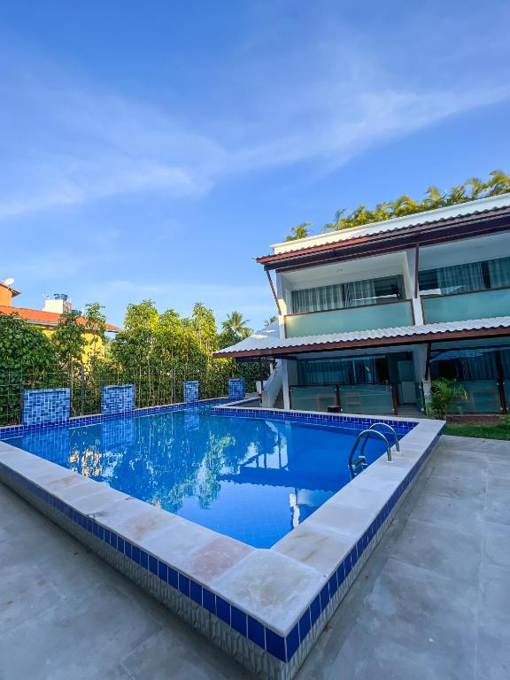 Bazén v ubytování Brisa do Mar Praia Hotel nebo v jeho okolí