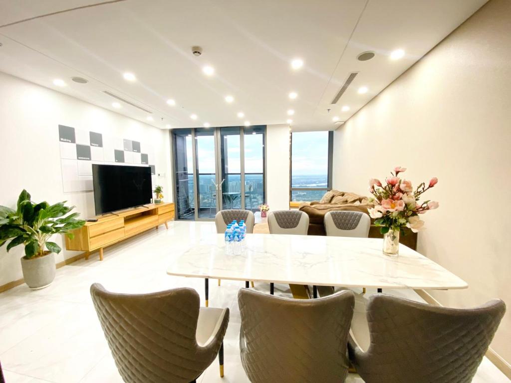 TV/trung tâm giải trí tại Landmark 81 - AirBnb