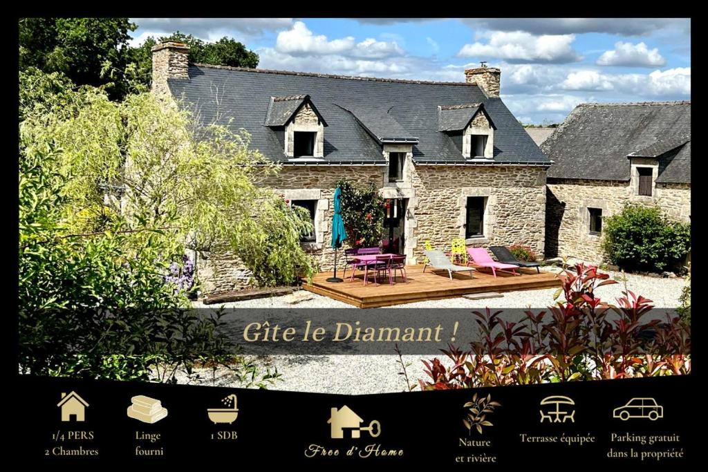 una gran casa de piedra con un cartel que dice que el regalo es diamante en Gîte Diamant, Vallée du Scorff, Nature, Bien-être en Arzano
