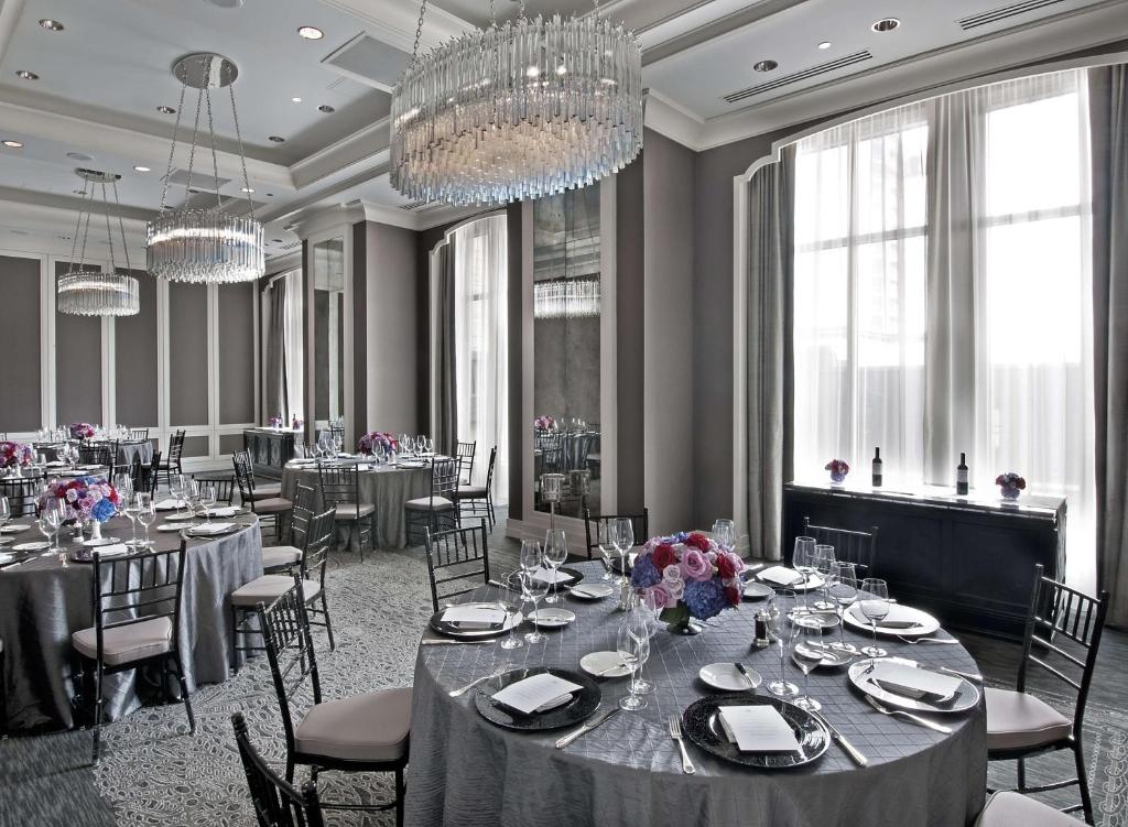 Waldorf Astoria Chicago photo