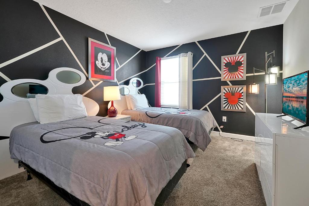 Mickey's Retreat