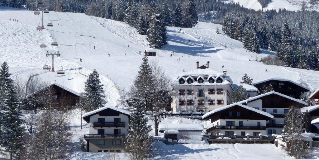 Aparthotel Ansitz Felsenheim durante el invierno