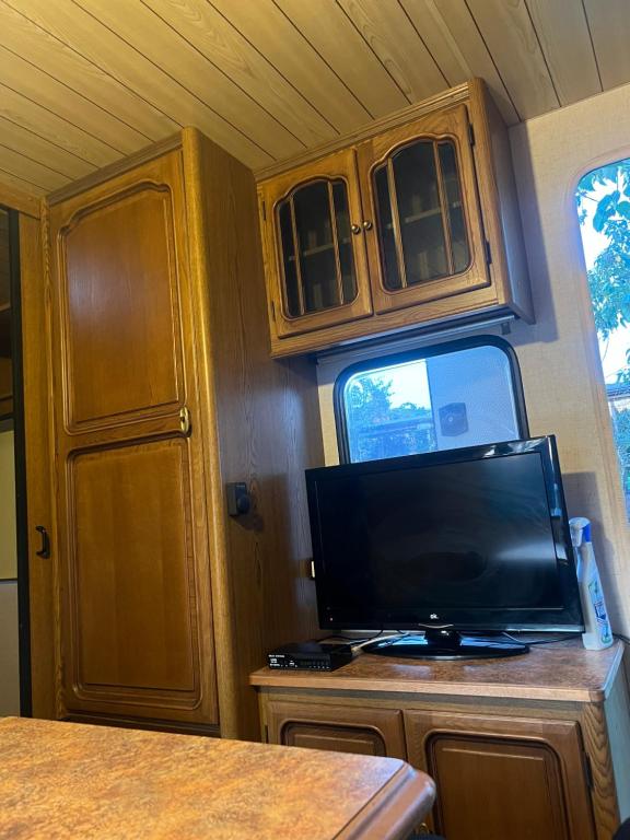 Windmill Caravans - Image 6