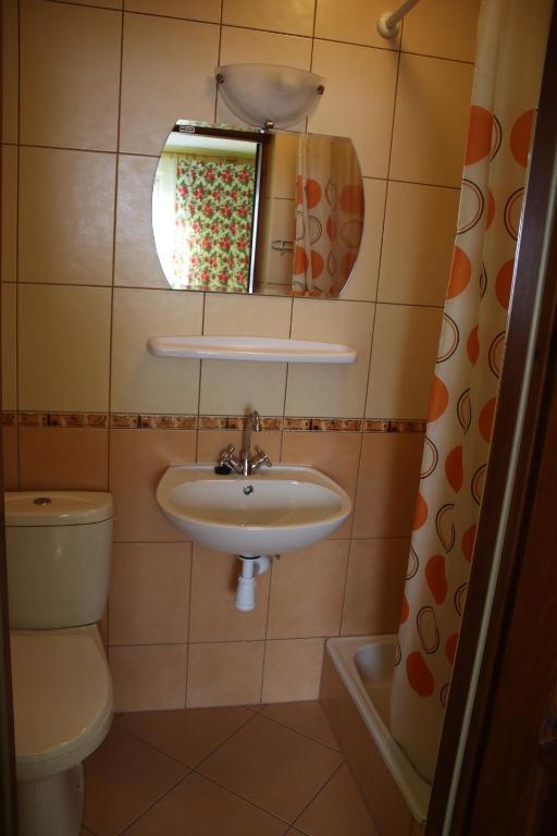 Kúpeľňa v ubytovaní Pokoje Gościnne Łukaszczyk