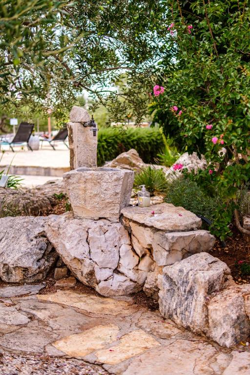Zahrada ubytování Holiday Home Kuća Sunca