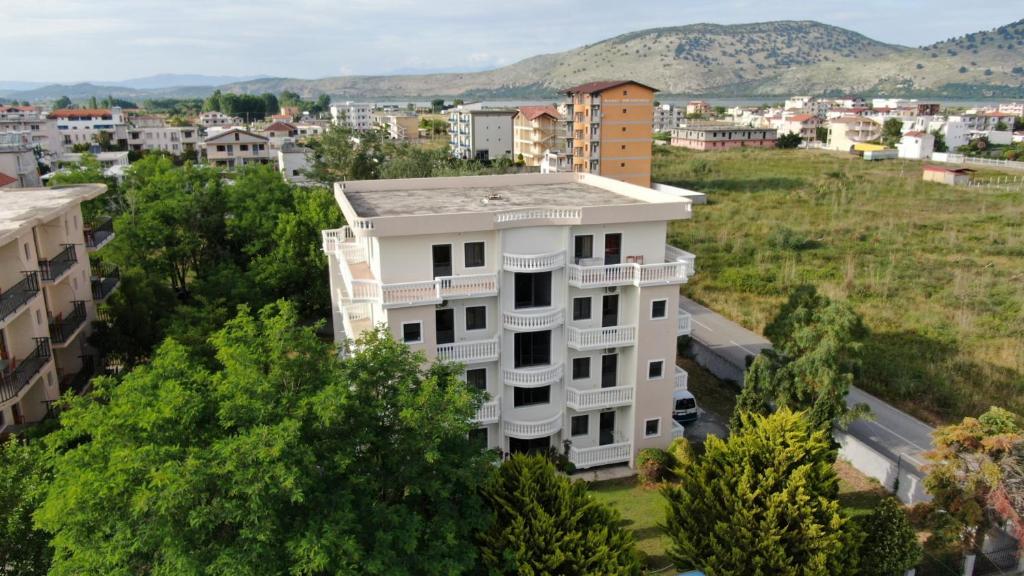 Hotel Vllazen Kaçi