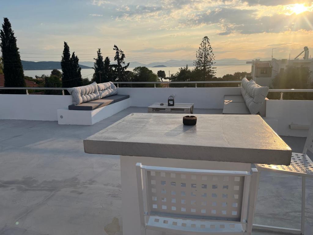 Gallery image of Gemela AllstarBoutique in Aegina A in Aegina Town