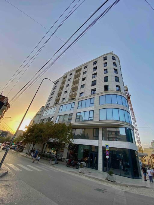 2+1 Apartment - Tirana City Center - Image 5