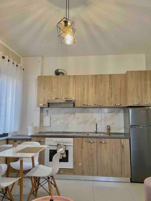 2+1 Apartment - Tirana City Center - Image 4