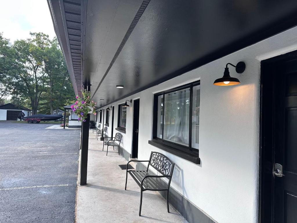 Fotografie z fotogalerie ubytování Star Gate Motel v destinaci Indian River