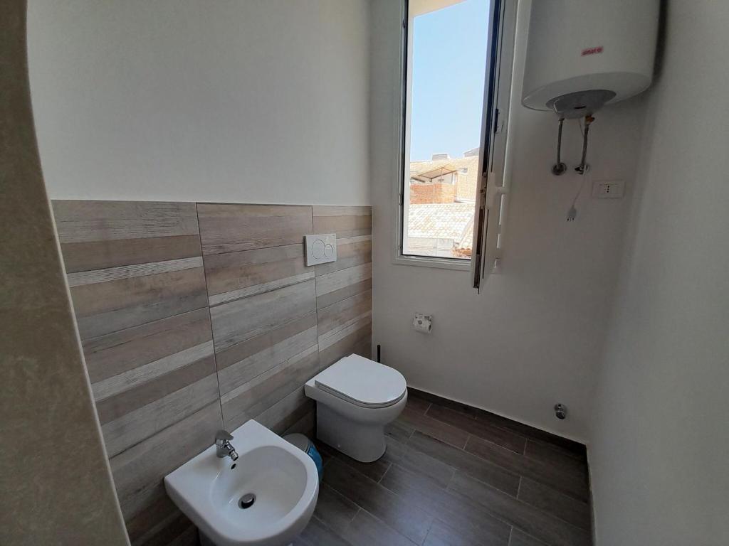 Koupelna v ubytování Fuori Ortigia room 1