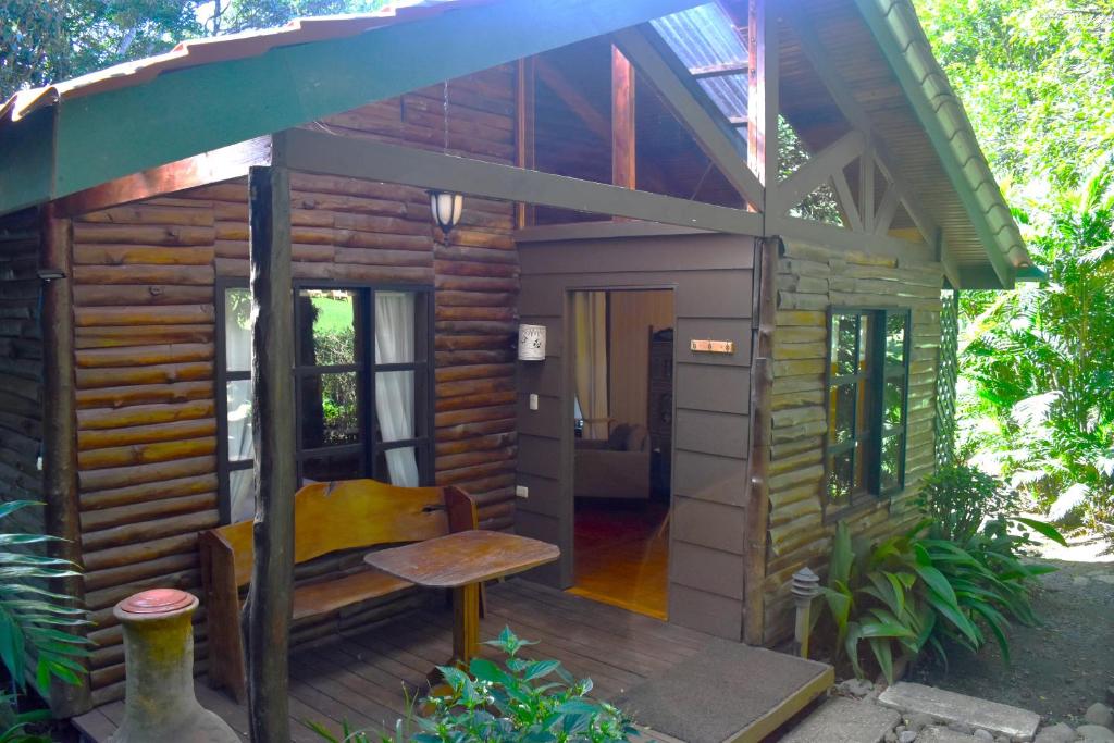 YerbaBuena Modern Stay in the Cloud Forest - Вилла с двумя спальнями
