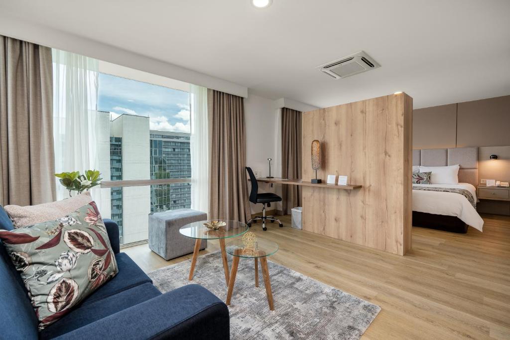 Hoteles en el Poblado, Medellin 497241535