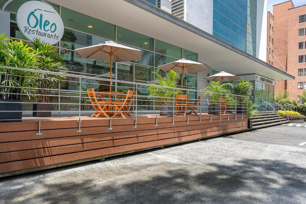 O edifício onde o hotel está situado