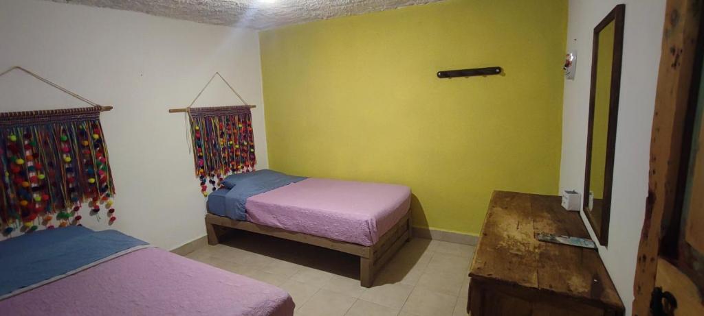 Hostal IKAL - Standard-Zweibettzimmer