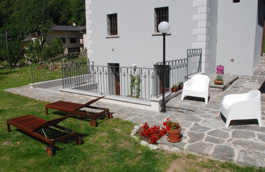 Vonkajšia záhrada v ubytovaní Ca' del Borgo